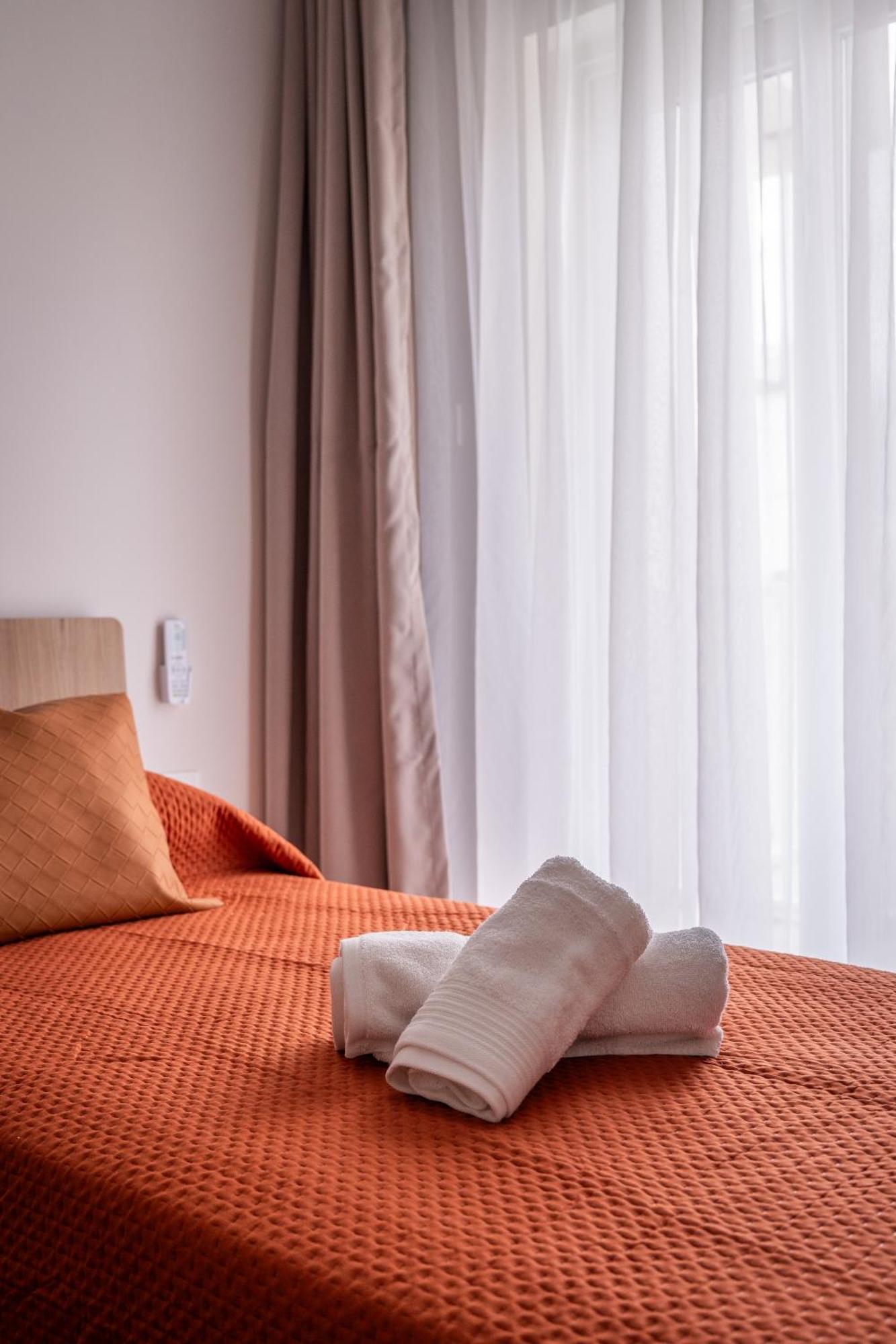 New Stylish Designer - Exceptional Location * St Paul's Bay