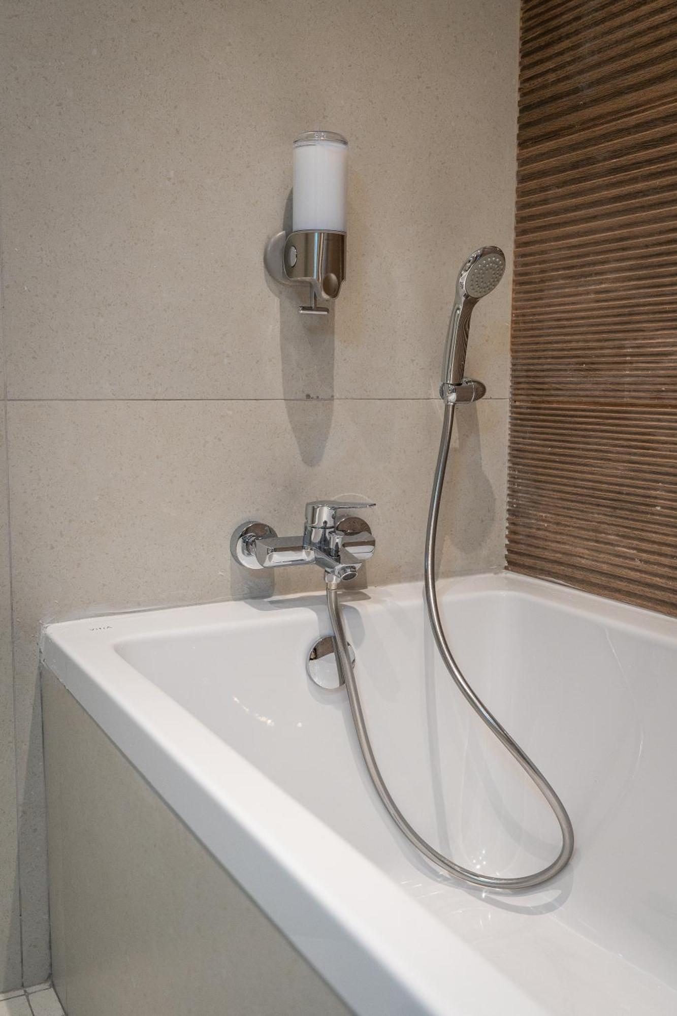 Apartment New Stylish Designer - Exceptional Location St. Paul's Bay